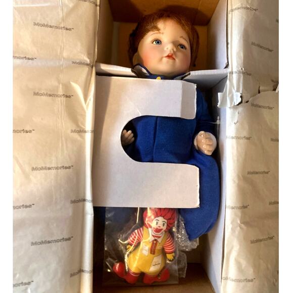 Mcdonald's McMemories Doll Ashton Drake You Deserve Break Today Collectible NRFB - Picture 2 of 10
